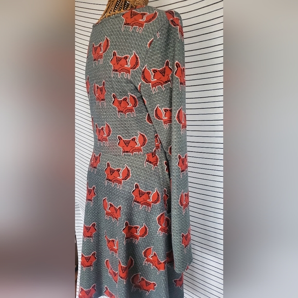 LA Soul Women’s Medium Adorable Soft Fox Pattern MIDI Dress - Picture 2 of 9